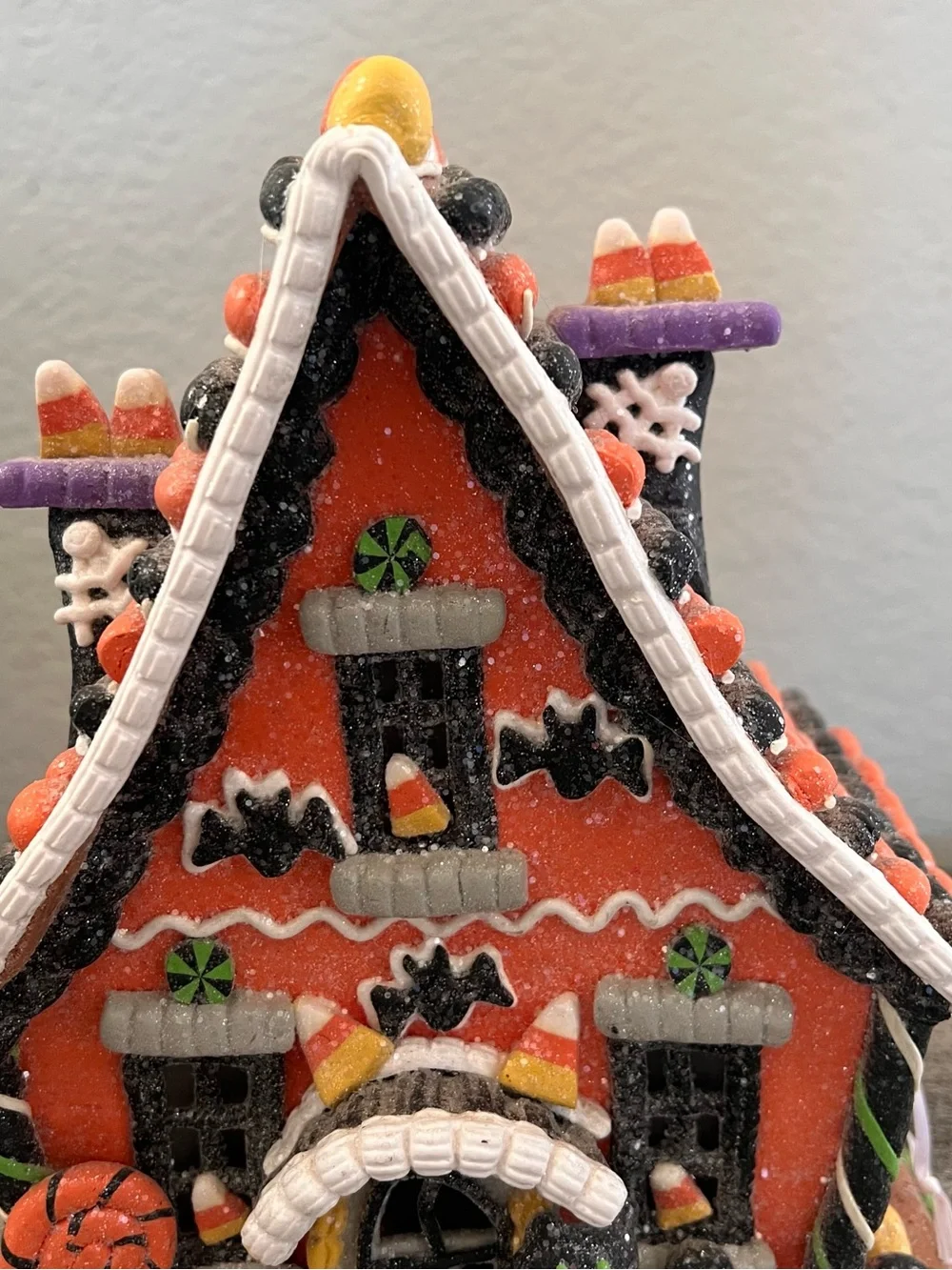 Lighted Sparkle Halloween Gingerbread House Decoration Candy Corn